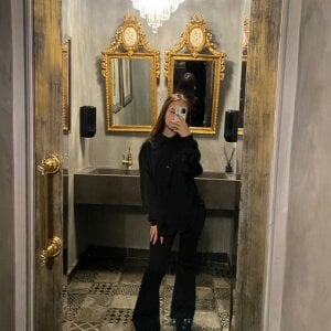 LisaSmiths Public Pic