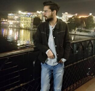 dhruv9413 Public Pic 5