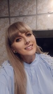 Cougar_Milff Myra Gambar 4