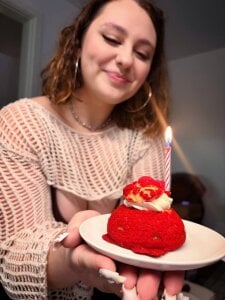 MaryMurray happy birthday to me🥰❤️‍🔥 Εικόνα