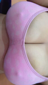 Somya_sexyboobs Public  6. fénykép