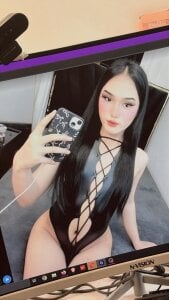 LeannaDavies kiss me Foto