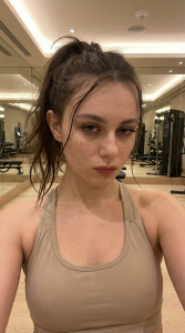 StephaniCute The magic starts with her 💫 Εικόνα