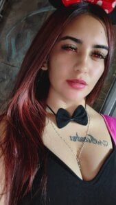 Maddy__Jones hello ! Gambar 2