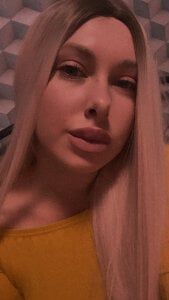 _Eveline_StaRR_ Public Immagine 