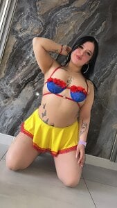 Messy_Karol_ YOUR FAVORITE GIRL 🥰 Gambar 2