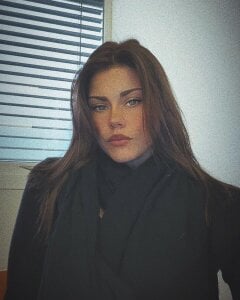 LaraHolt A part of me Bilde 5