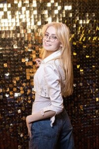 Grace_blush New blond Pic 4