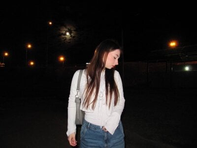 JanelBray Public Pic 2