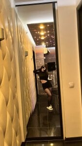 SolPeerbolt And my night life Pic 5