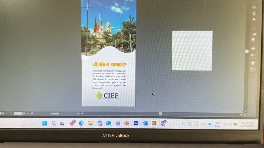 Caydensmit Public  7. fénykép