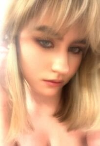 EuniceRaymundo I look into your soul Pic