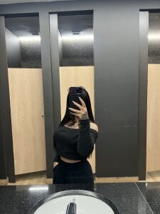 Un día conmigo ❤️🫶 de EmmyEvans1  3 Imagens