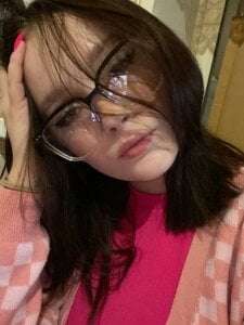 CloverGroomes Marry's Face Pic 7