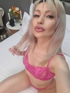 BritanyVegas Sexy Outfits  2. fénykép