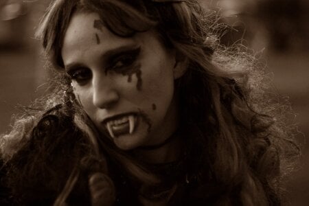 theaddisonphoenix Goth Cemetery Pic 3