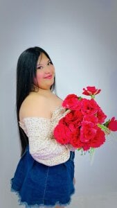 Salome_Curvy_ Sexy Lady For You Pic 4