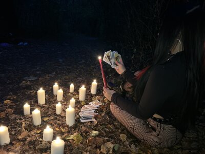 kinkygirl420x Halloween😈 Pic 9