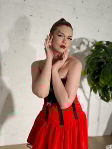 Strawberrye Halloween 2025 Pic 2