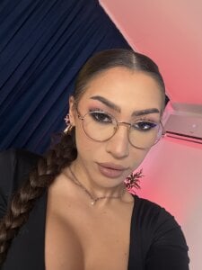 _ChloeLee_ Me💖 Pic 2