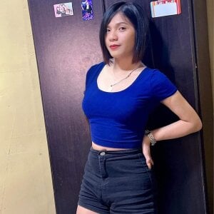 Kisses-For-You FEELING CUTE Pic