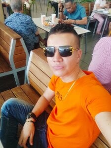 Orange de franco_sexy  2 photos