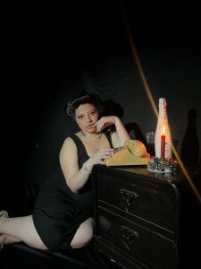 ShyVibes_ Call me in this new year ✨ Immagine  4