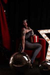 ArlineCarroll Happy New Year🎄 Pic 3