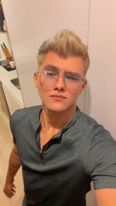 izan_20 Hi🍀 Kuva 5