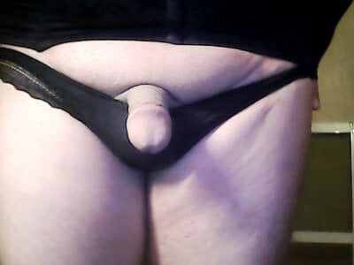 sissy_sarah panties Pic 2