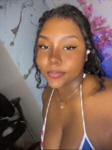 Candaceoweens Brunette sensual Hình