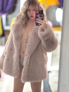 CheekySashaCharm Public Pic 2