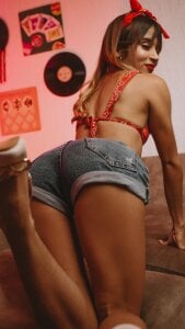 Catalina_StormmI love this look图片 3