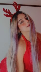 sharon_greey Last month of the year🎄🎆✨️ Pic 4