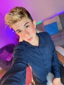 Juaan_Diick Relaxing day in my transmission Pic 4