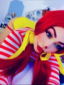 MeganStar__のToday there are no sweets, only moans 🎃💋の 4枚の写真