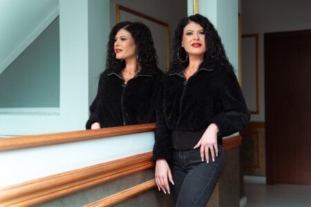 RosalieNorman Strong Red Vibes 💥 Pic 6