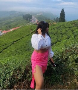 Kinky_Aleena Public Pic 3