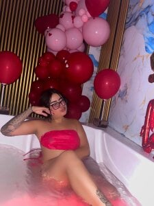 st valentine 🥵♥️♥️ de Amy_whittee  2 photos