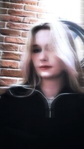 PearlHennington Public Pic