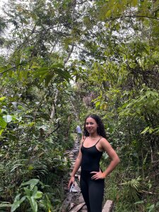 Camila_Martinez1_ kiss Pic