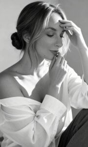 The_Snowwhitee Public Pic 7