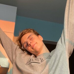 Mark_Ivory Public Gambar 2