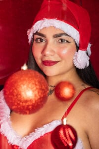 LaurenBecker_ Christmas 2025✨🎅 Pic 2