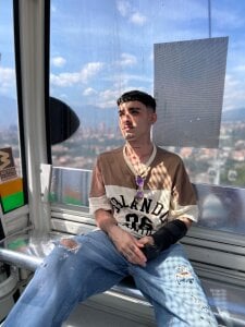 NikoStone_ a travel in medellin Hình 2