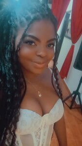 Naomi_Jackson_ Im Natural Foto 5