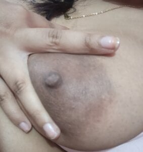 Fariyaxy Public Pic