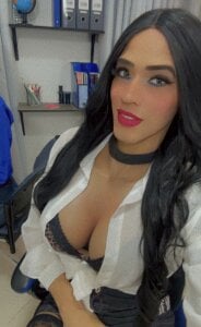 Crystal and Alys de _Crystal_evains  4 photos