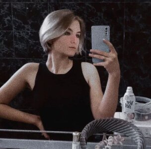 angel_ino333 White hair Pic 4