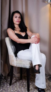 EmmaAtkins Black and white Pic 4